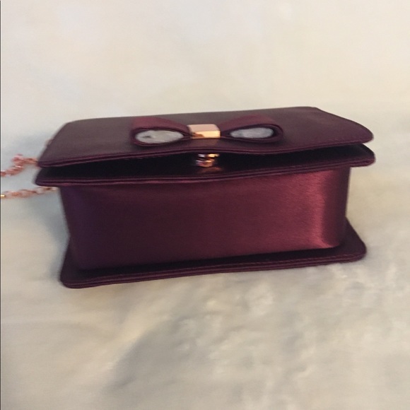 Ted Baker London Eveelyn Bow Satin Evening Bag - Picture 9 of 10